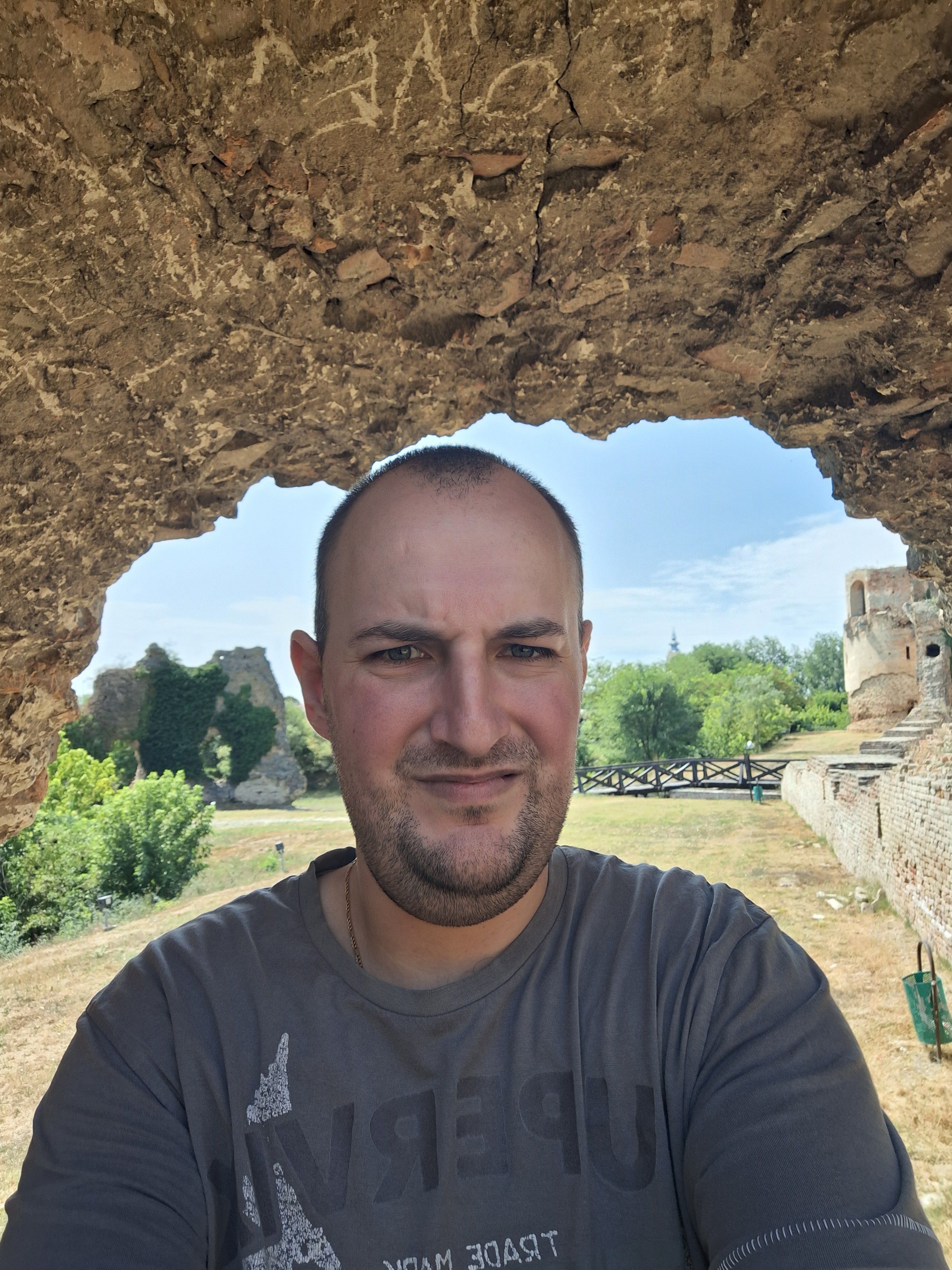 Dejan Častvan